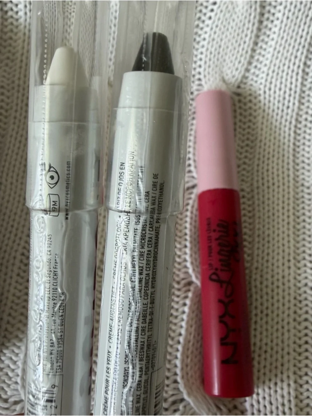 NYX Makeup Bundle NEW Classic Eye Lip Set Liner Gloss Black Red Beauty Queen
